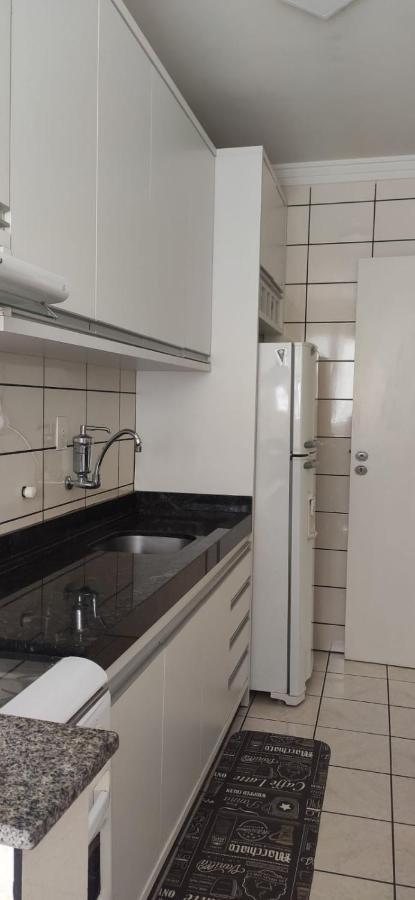 Apartment Agradavel Apto De 2 Quartos, 2 Banheiros, Sacada Com Churrasqueira, Garagem Privativa Em Balneario Camboriu